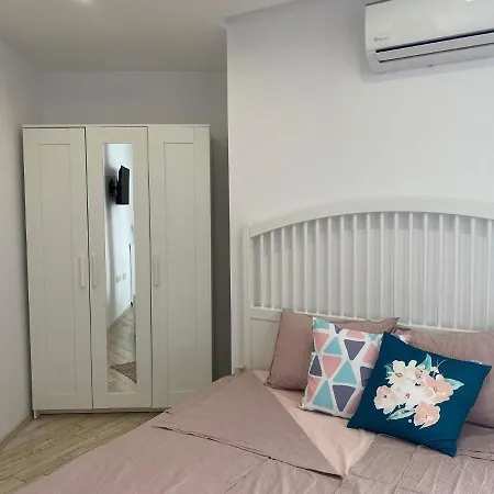 Paradiso 'в' 109 Large Cozy Apartment Nessebar