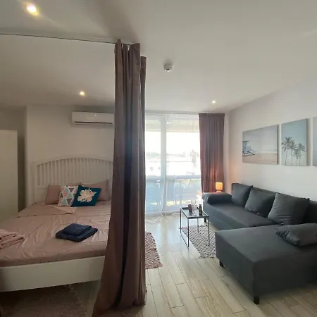 Paradiso 'в' 109 Large Cozy Appartement *