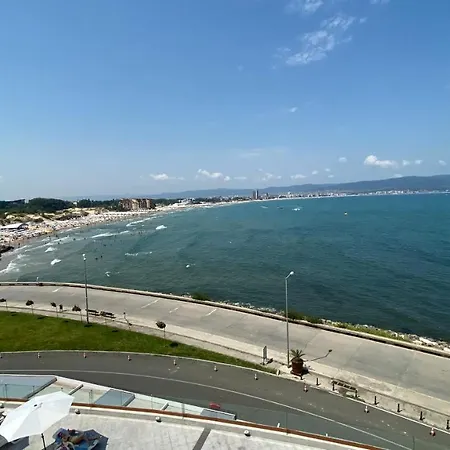 Paradiso 'в' 109 Large Cozy Daire