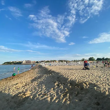 Paradiso 'в' 109 Large Cozy Daire