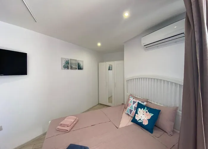 アパート Paradiso 'в' 109 Large Cozy