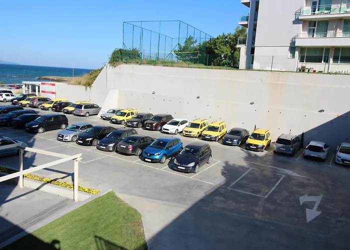 Paradiso 'в' 109 Large Cozy アパート ネセバル